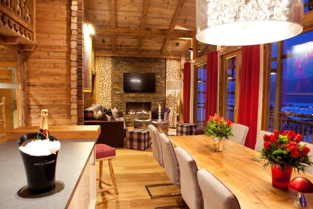 Feriendorf Oberhof Flachau Habitación foto