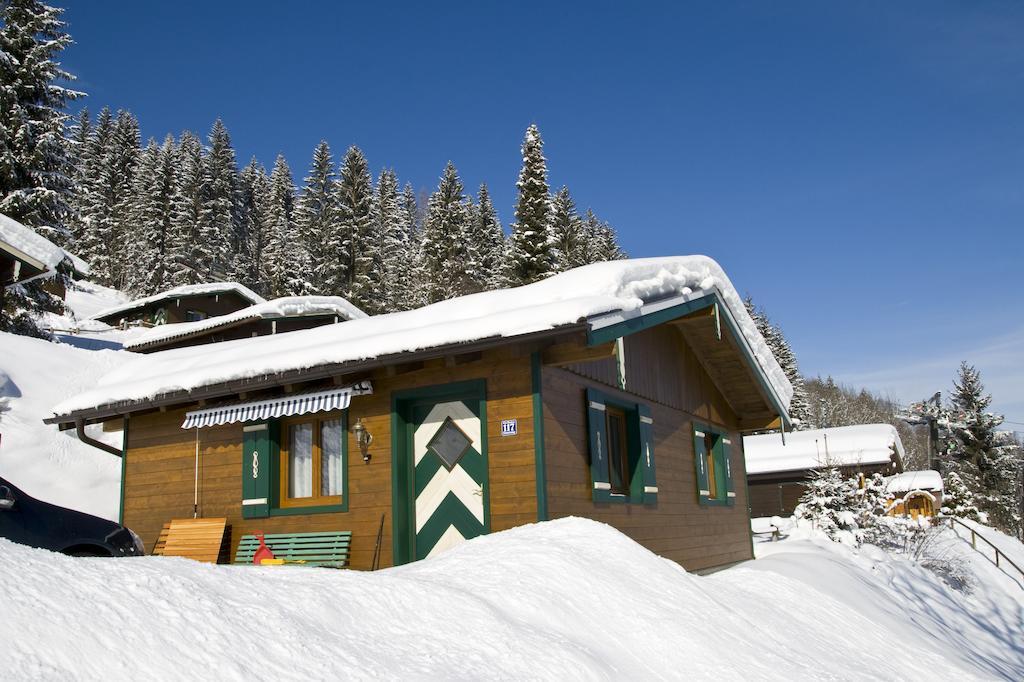 Feriendorf Oberhof Flachau Habitación foto